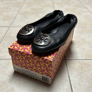 Tory Burch Reva Ballet Flats in black size 7.5